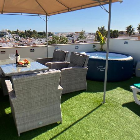 Apartment Beta - 2 Bedrooms, Private Rooftop Patio With Hot Tub, Bbq And View Ferragudo  Exterior photo